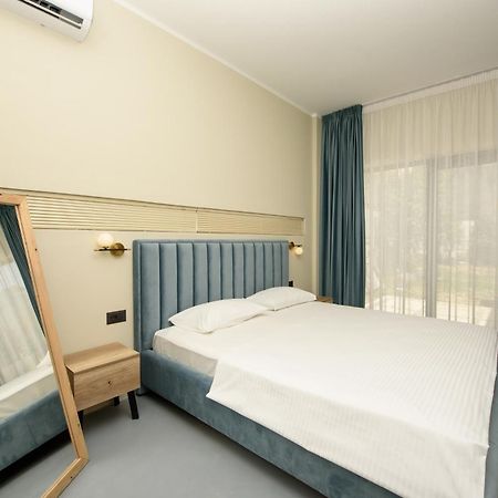 Olivium Rooms Vlore Exterior photo