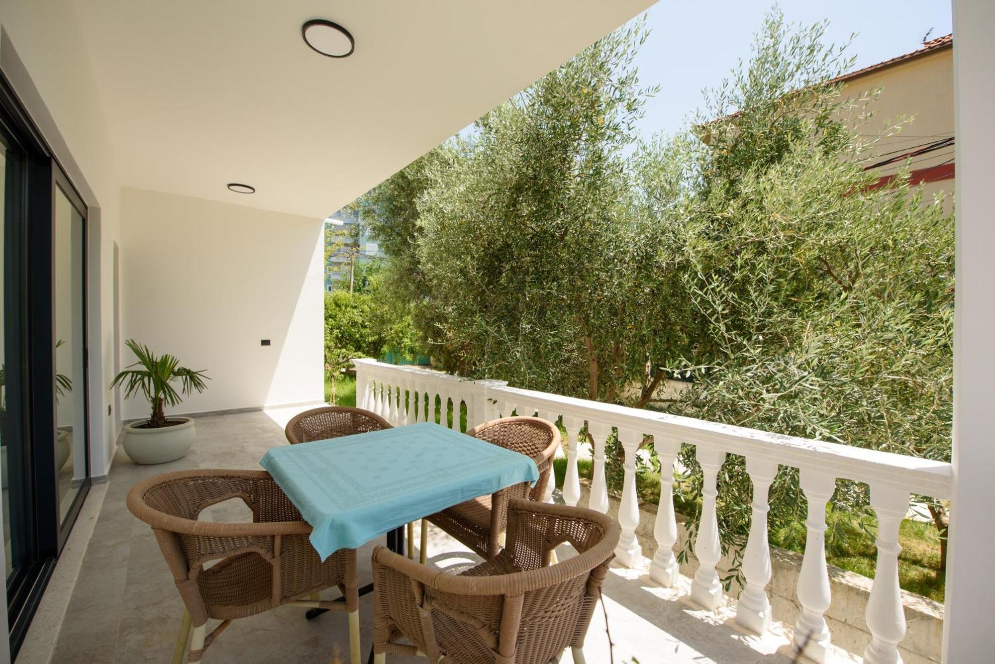 Olivium Rooms Vlore Exterior photo